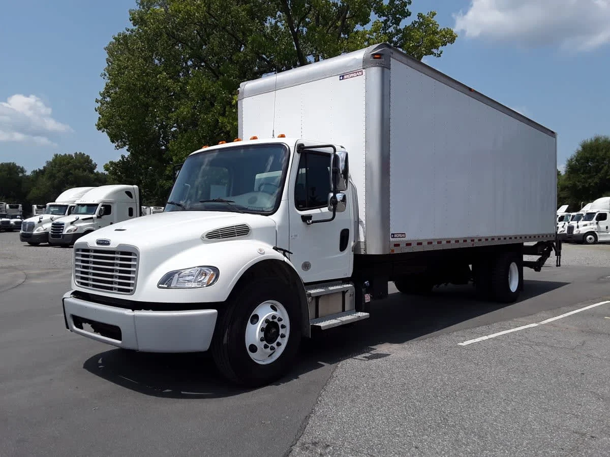 2019 Freightliner M2 106