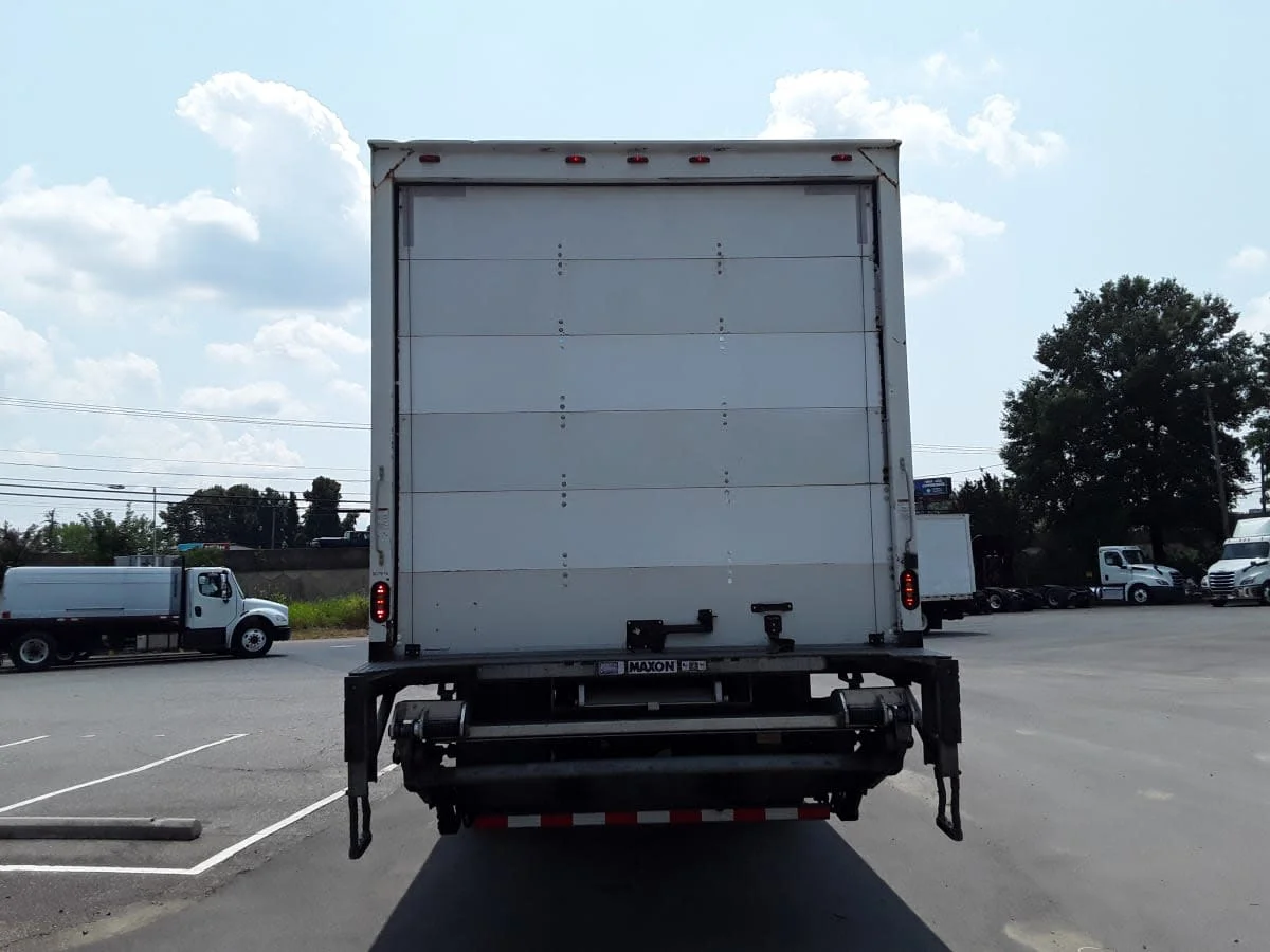 2019 Freightliner M2 106 in Charlotte, NC — photo 5