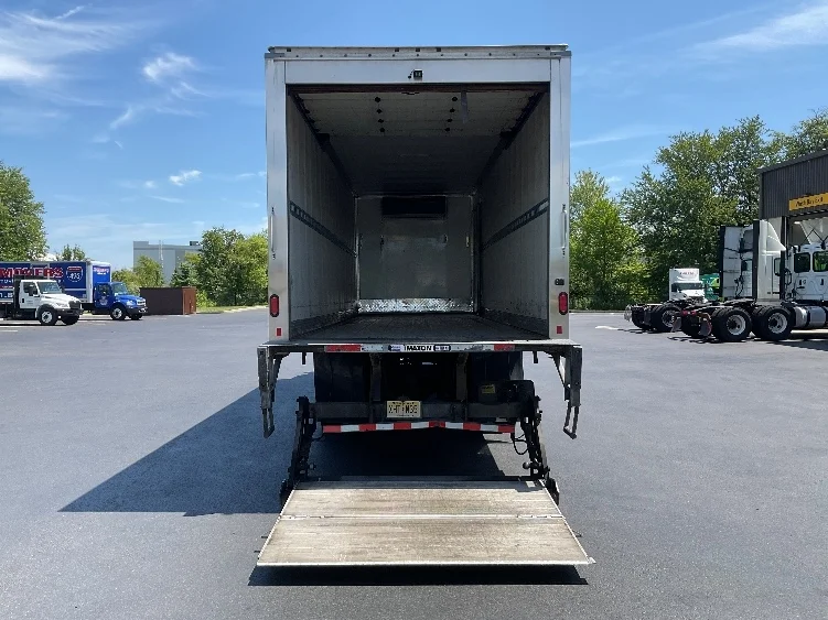 2020 Freightliner eM2 in Cranbury, NJ — photo 9