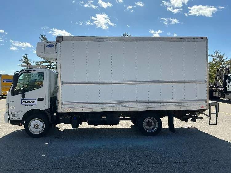 2019 Hino in Cincinnati, OH — photo 4