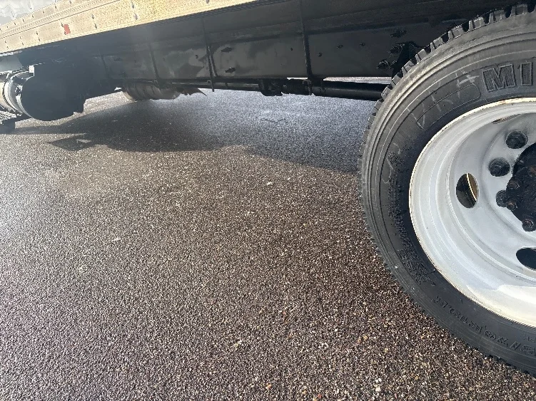 2020 International MV - image 5