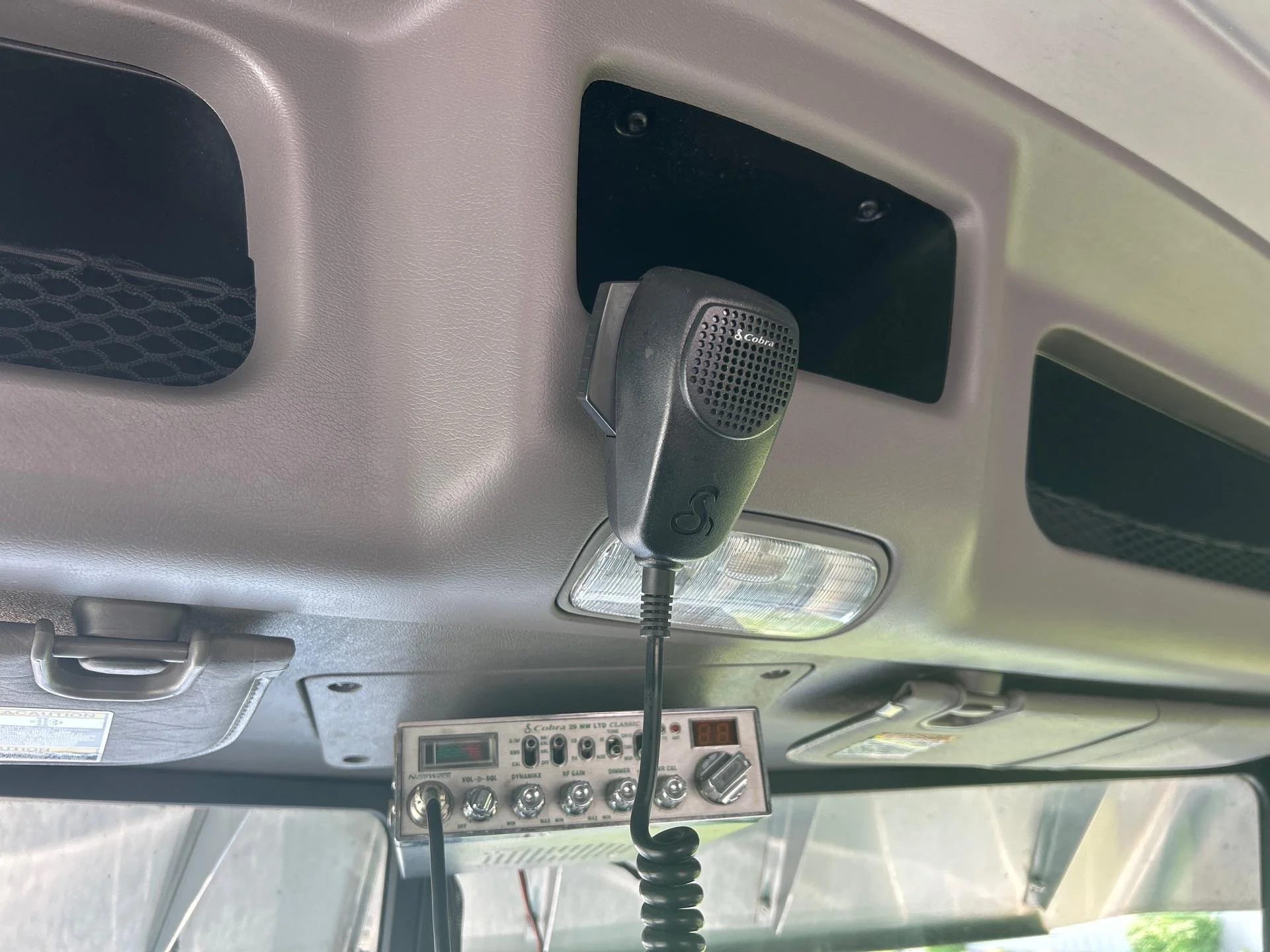 2023 Peterbilt 389 - image 20