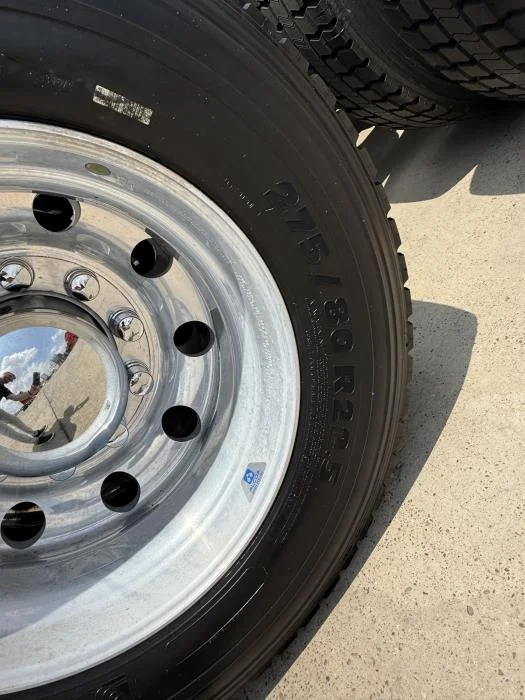 2022 Peterbilt 579 - image 7