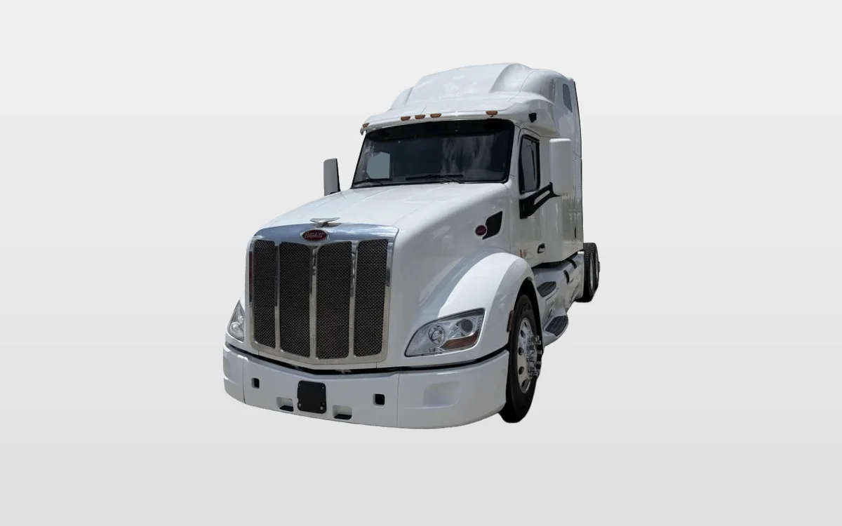 2022 Peterbilt 579 - image 1