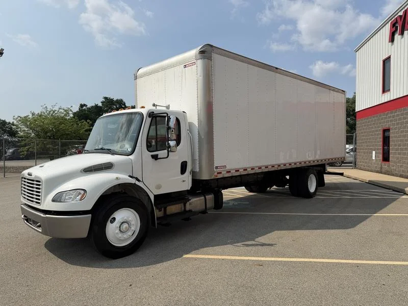 2018 Freightliner M2 106