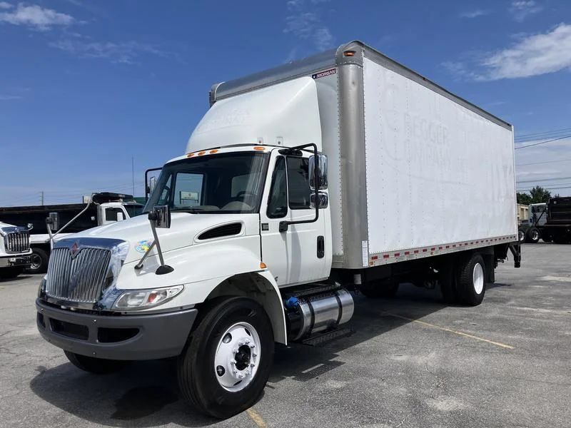 2018 International 4300