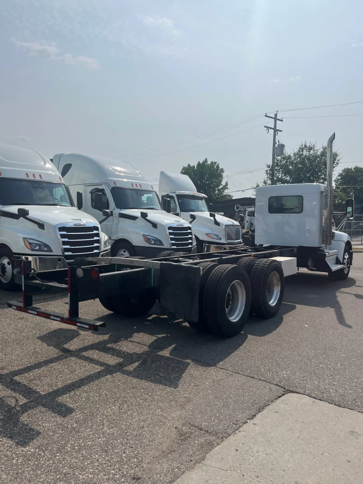 2022 Kenworth T370 in Minneapolis, MN — photo 4