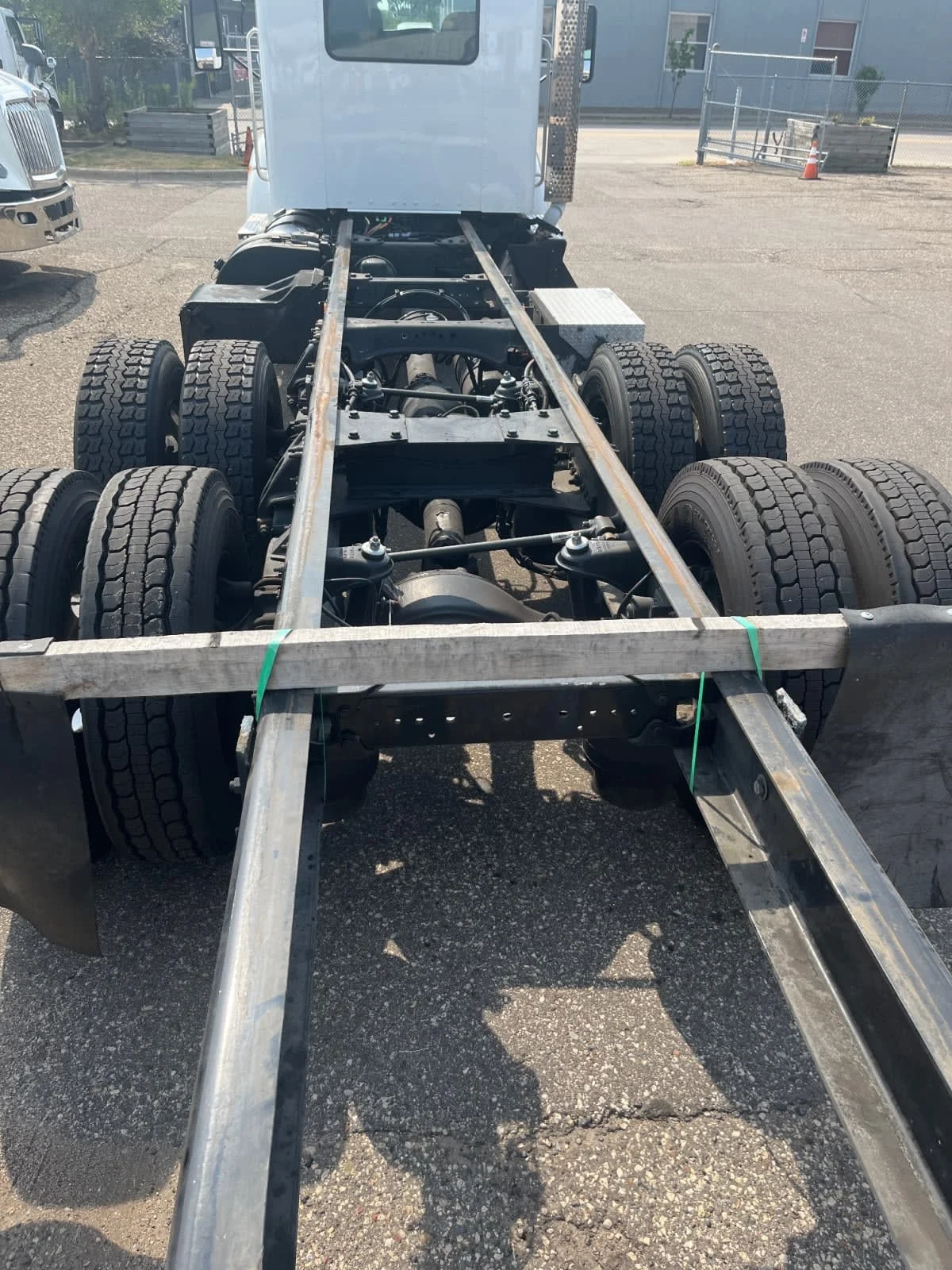 2022 Kenworth T370 in Minneapolis, MN — photo 8