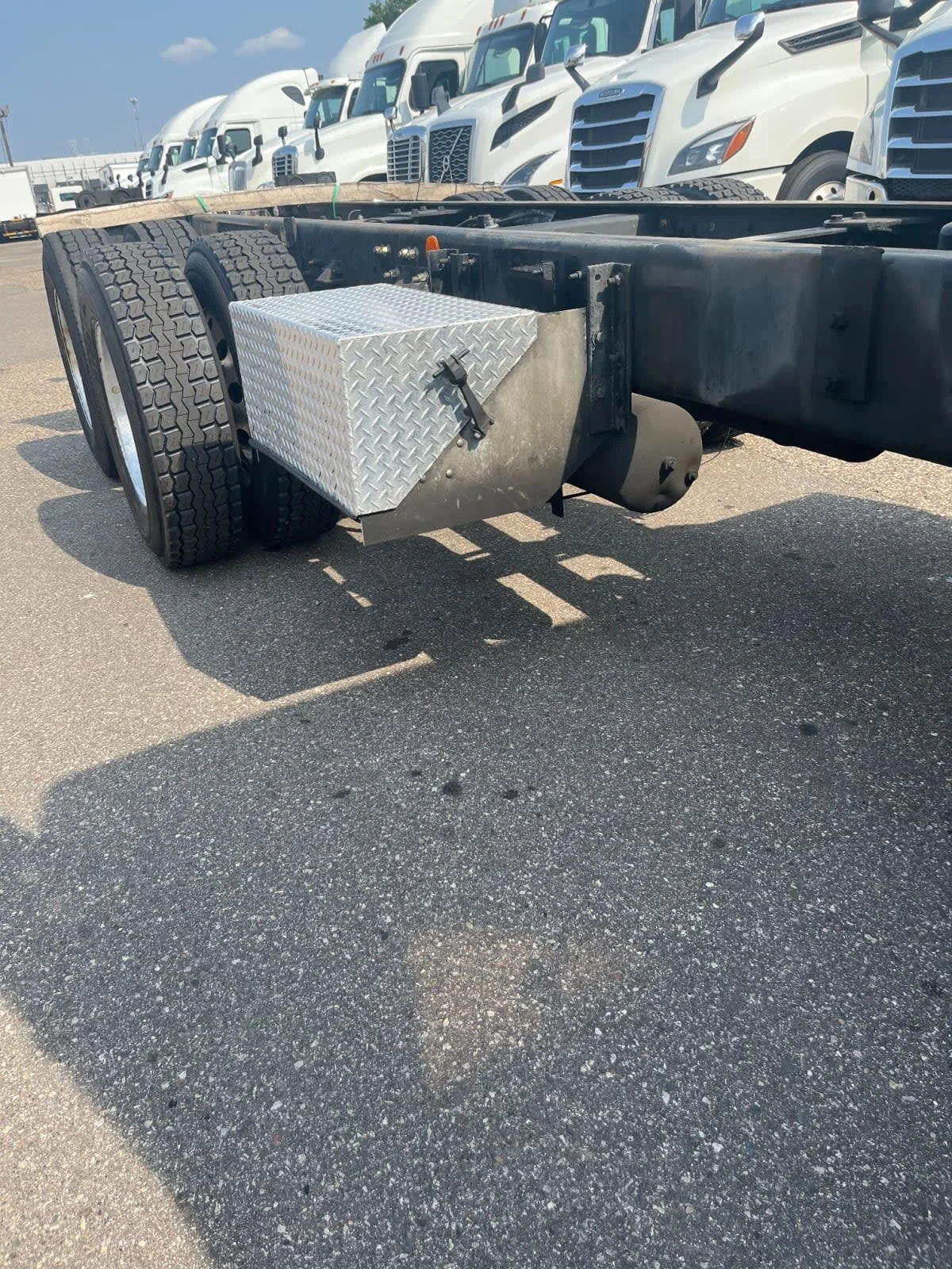 2022 Kenworth T370 in Minneapolis, MN — photo 11