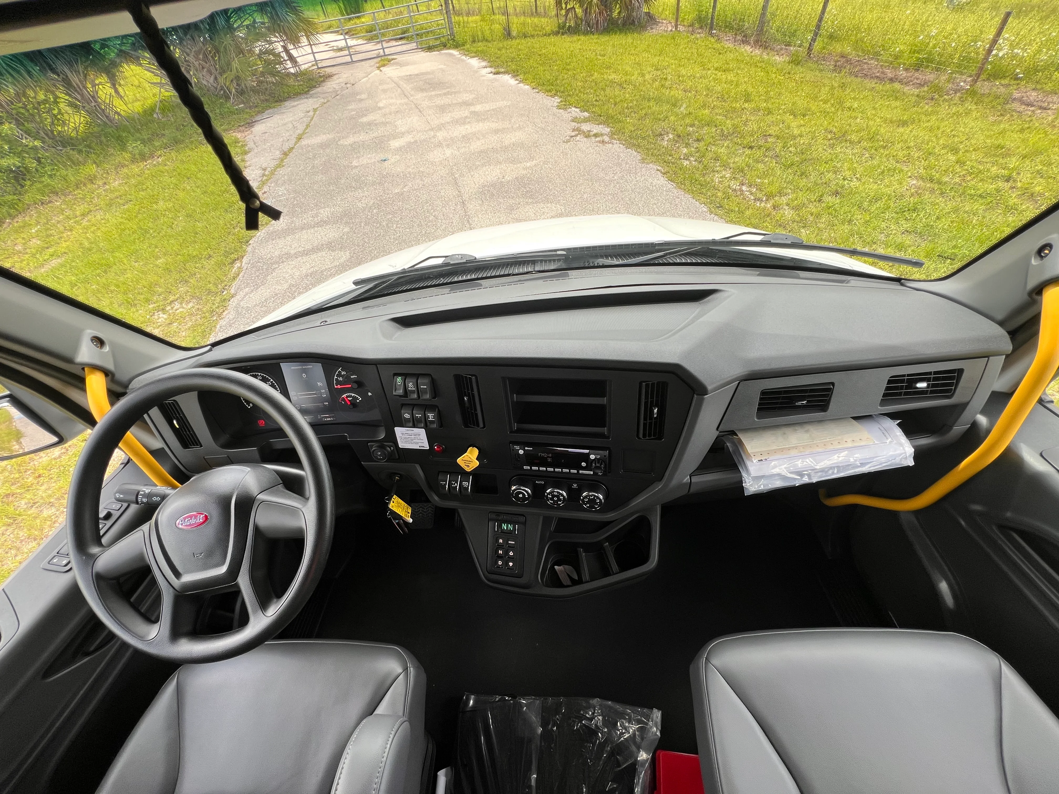 2026 Peterbilt 537 in Fort Myers, FL — photo 4