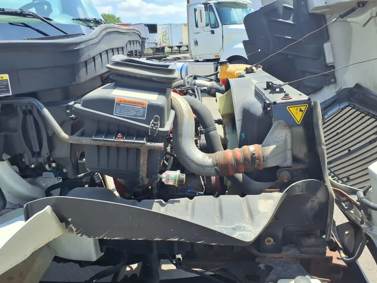 2019 International 4300 in Taylor, MI — photo 16