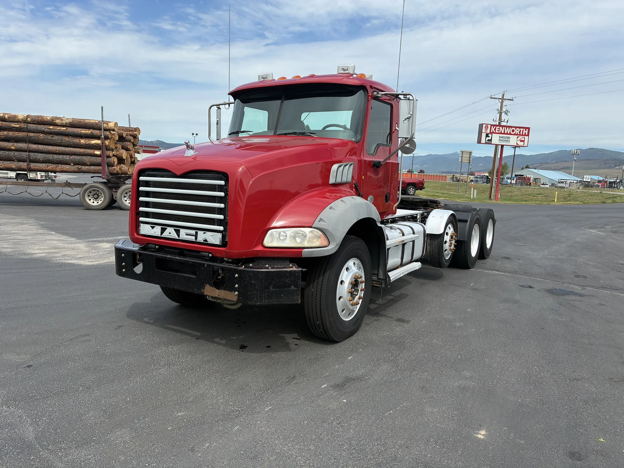 2015 Mack Granite