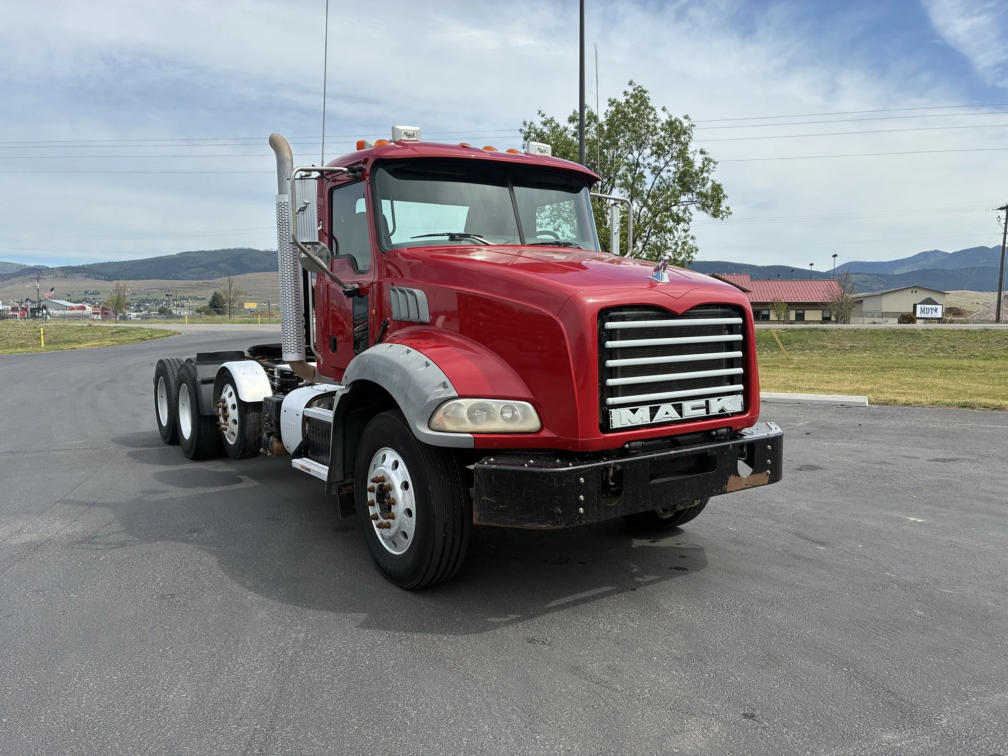 2015 Mack Granite in Missoula, MT — photo 2