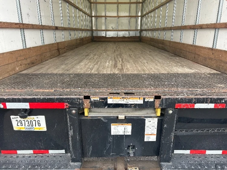 2021 International MV - image 10