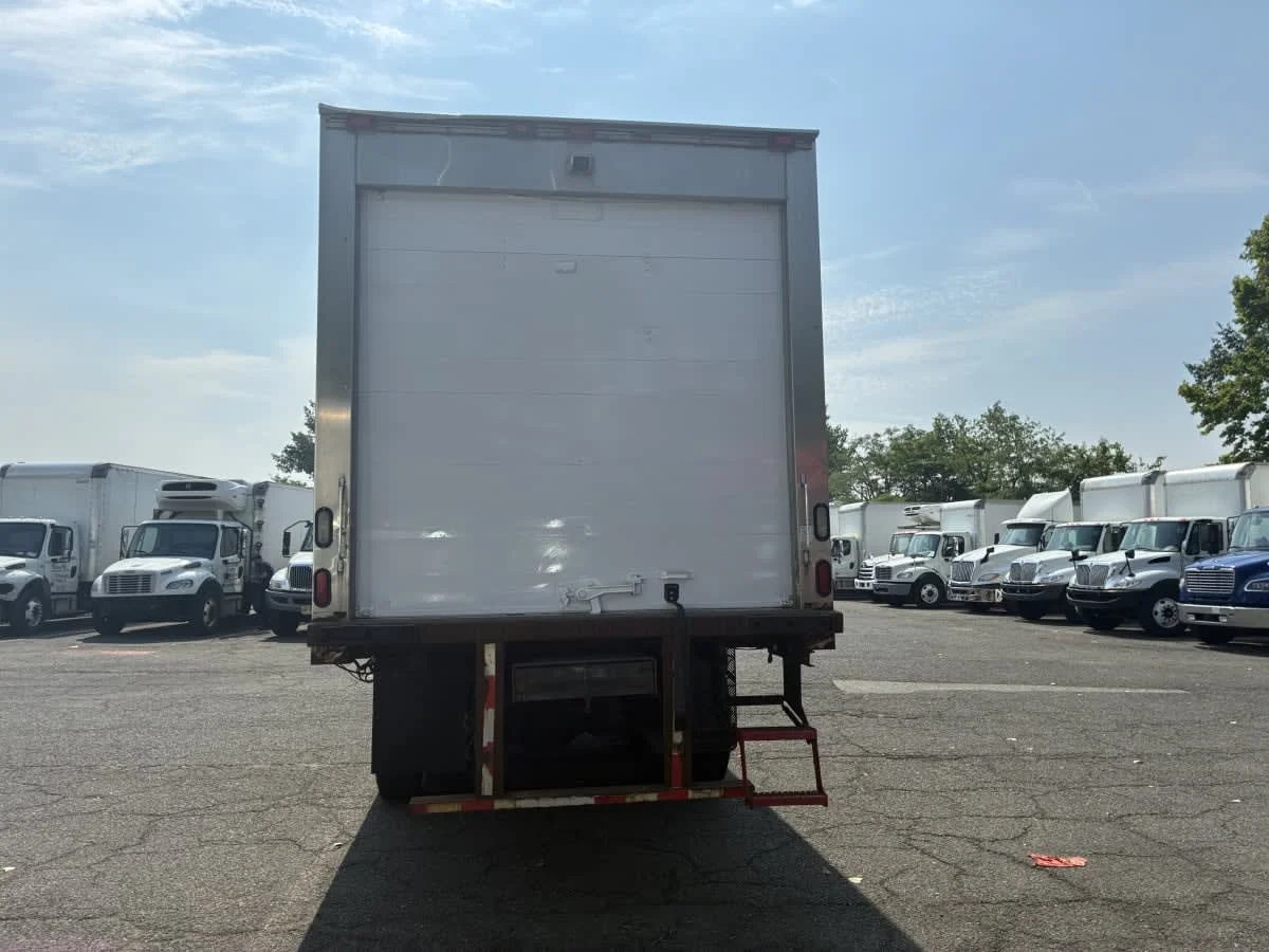 2019 Freightliner M2 106 in Newark, NJ — photo 5
