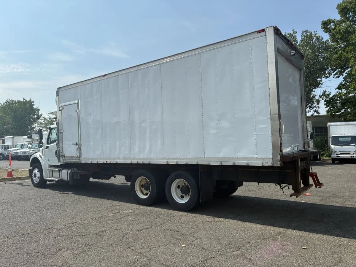 2019 Freightliner M2 106 in Newark, NJ — photo 6