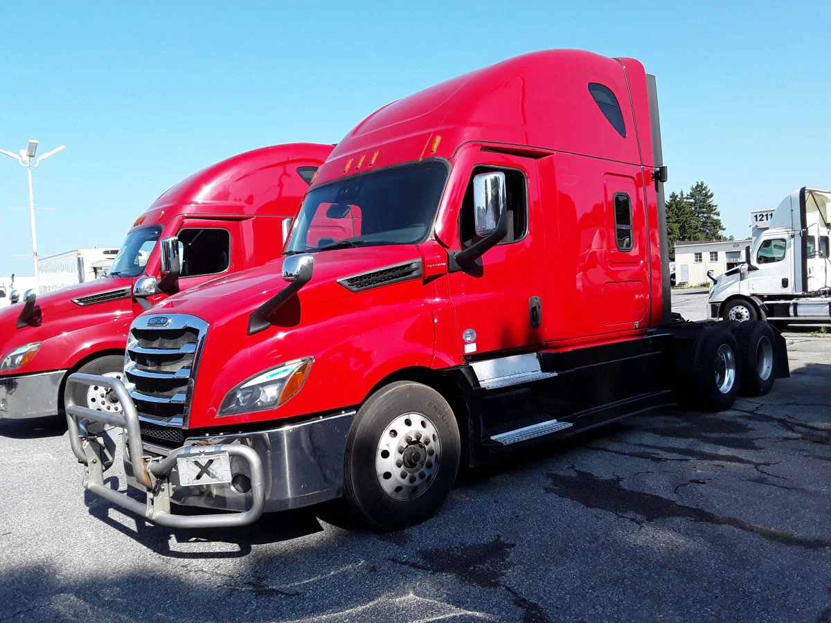 2020 Freightliner Cascadia