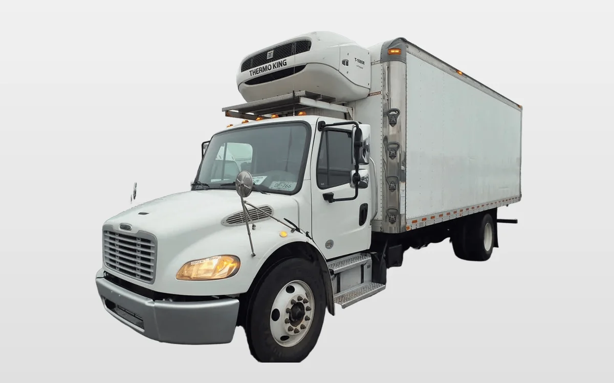 2020 Freightliner M2 106 - image 1
