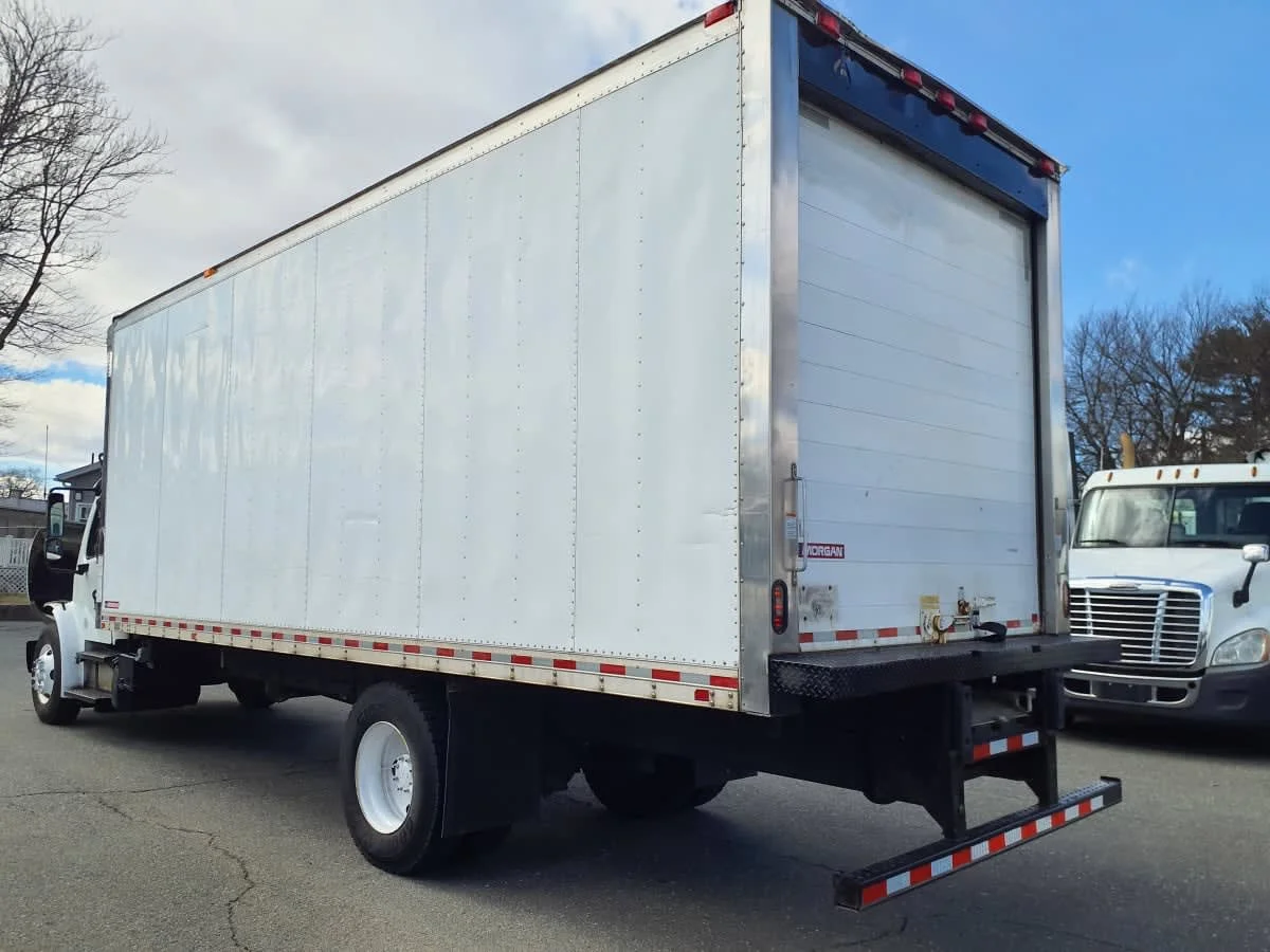 2020 Freightliner M2 106 - image 6