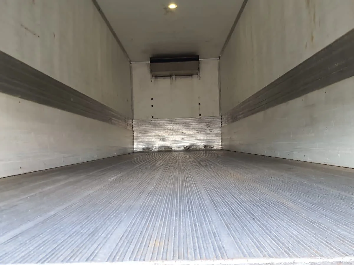 2020 Freightliner M2 106 in Springfield, MA — photo 9
