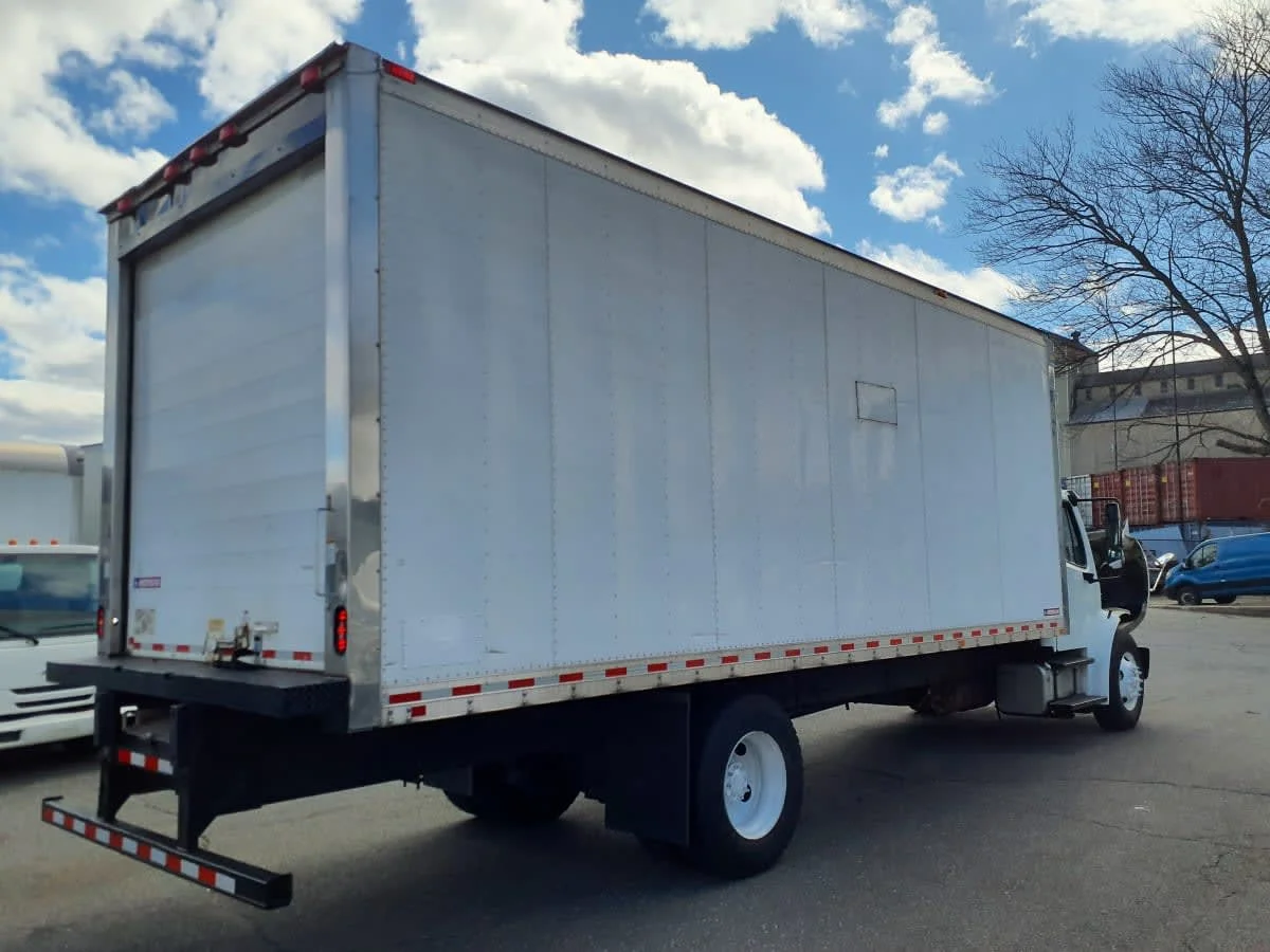 2020 Freightliner M2 106 in Springfield, MA — photo 4