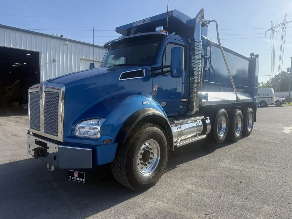 2027 Kenworth in Gulfport, MS — photo 3