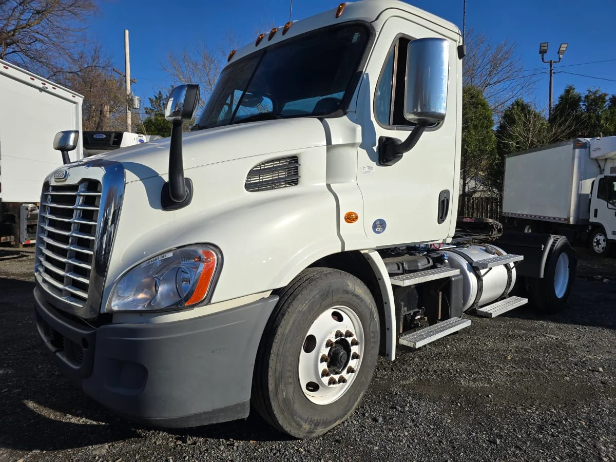 2018 Freightliner Cascadia in Bensalem, PA