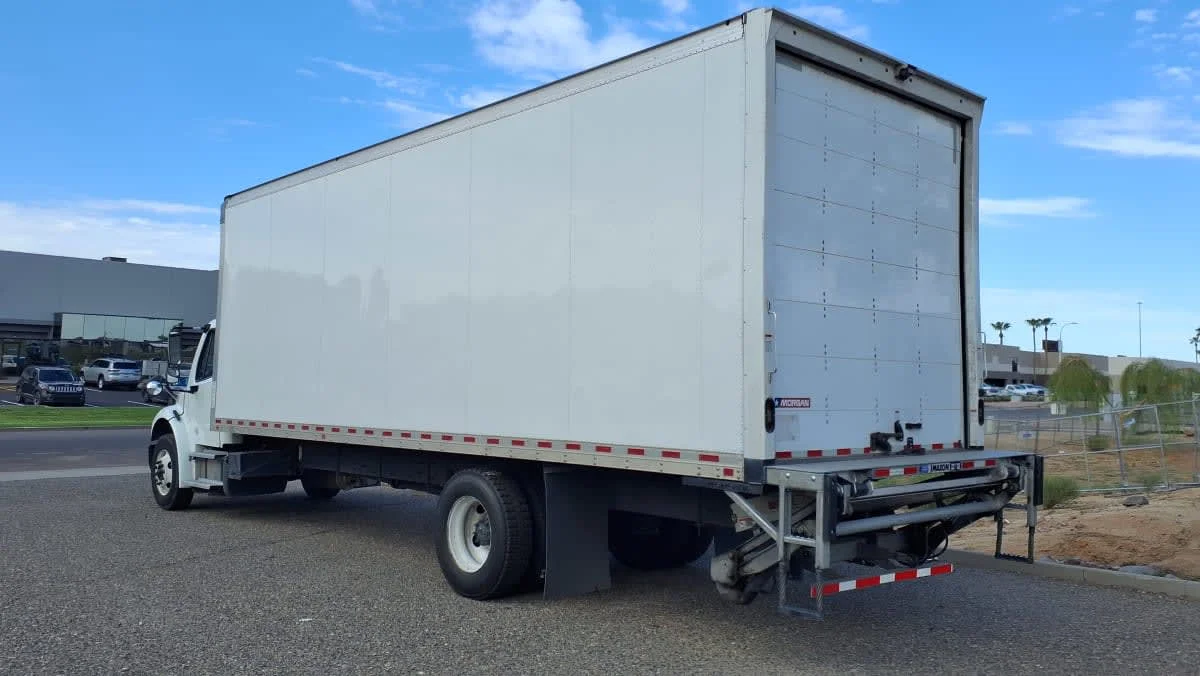 2023 Freightliner M2 106 in Phoenix, AZ — photo 6
