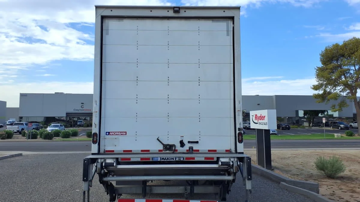 2023 Freightliner M2 106 in Phoenix, AZ — photo 5