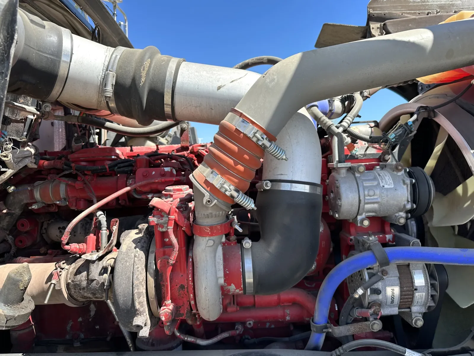 2011 Kenworth W900 - image 13