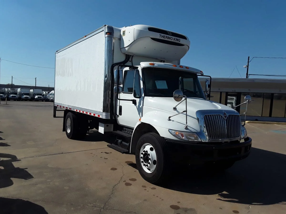 2019 International 4300 in Houston, TX — photo 3