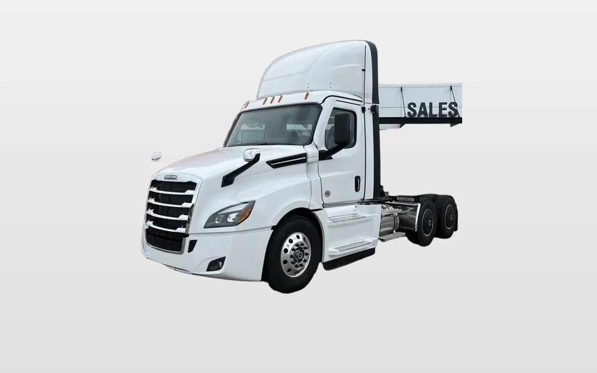 2027 Freightliner Cascadia - image 1