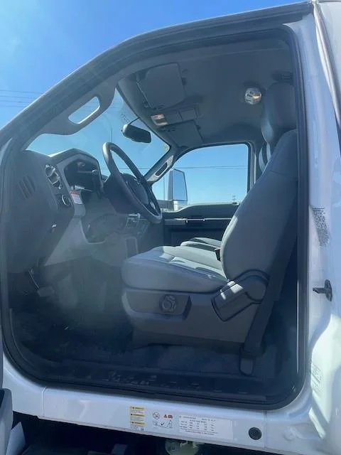 2025 Ford F-650 — photo 14