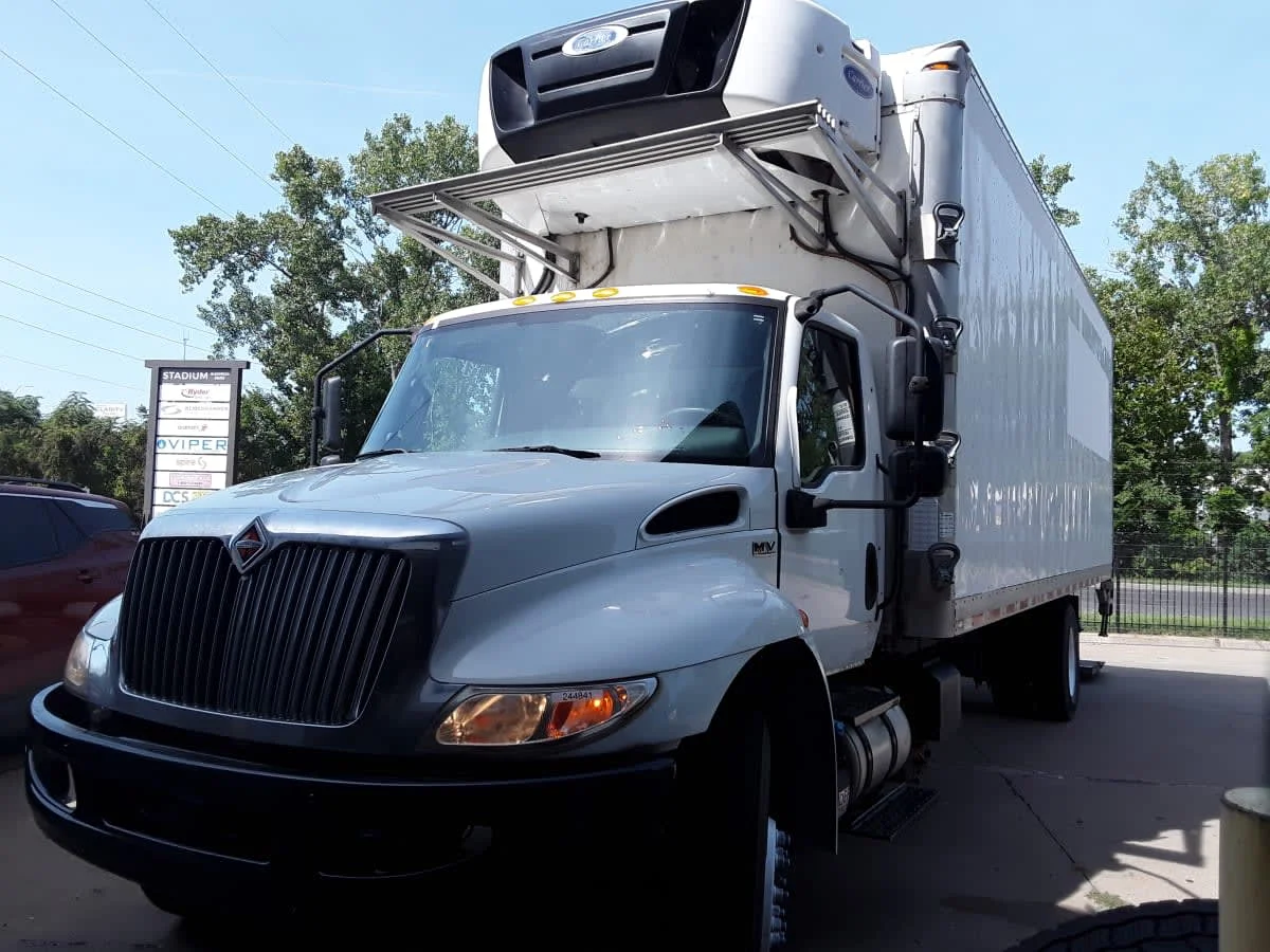 2020 International MV in Kansas City, MO — photo 11