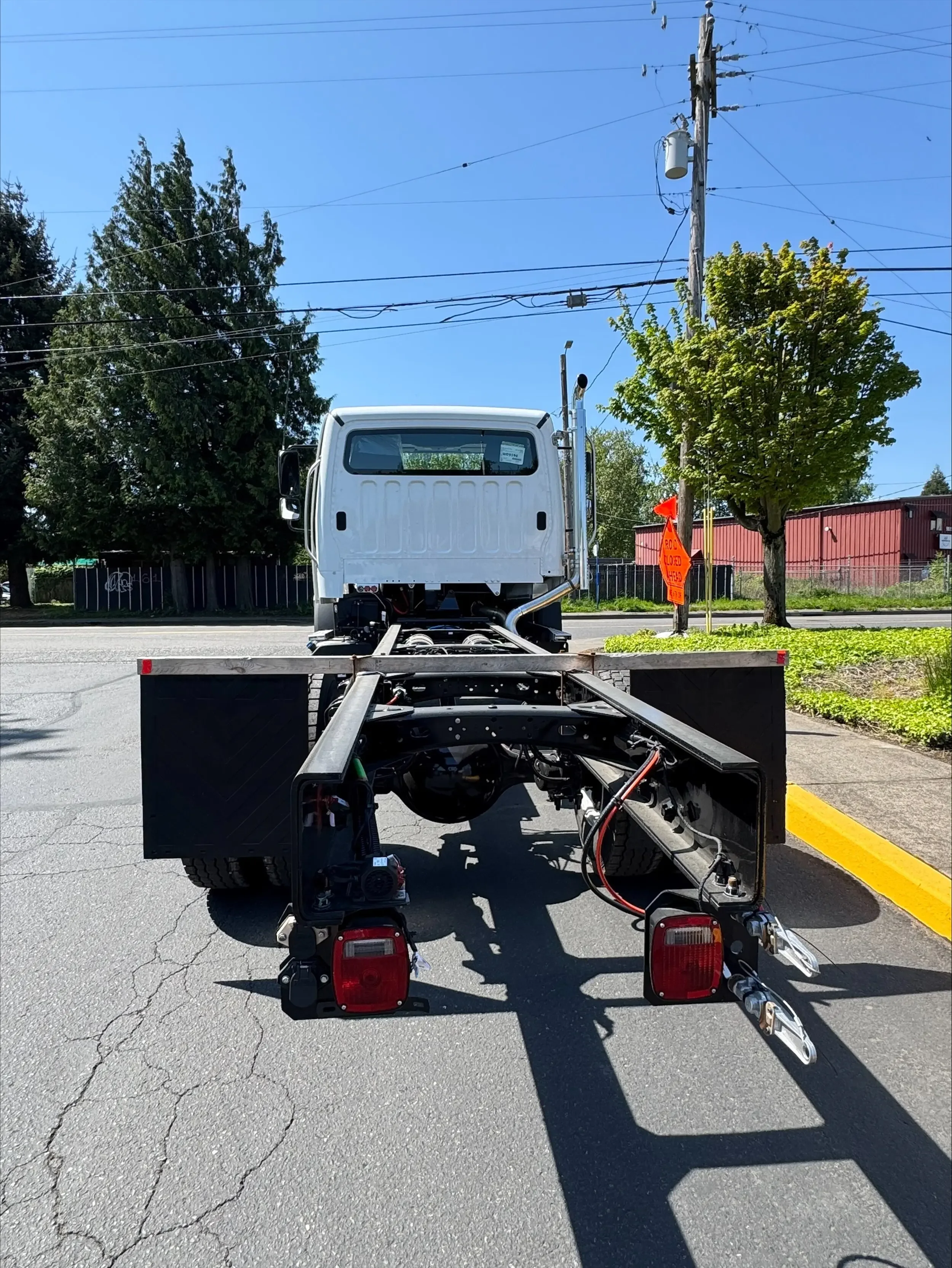 2025 Freightliner 108SD - image 6