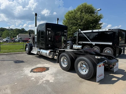 2027 Kenworth W900 in Chattanooga, TN — photo 4