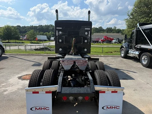 2027 Kenworth W900 in Chattanooga, TN — photo 8