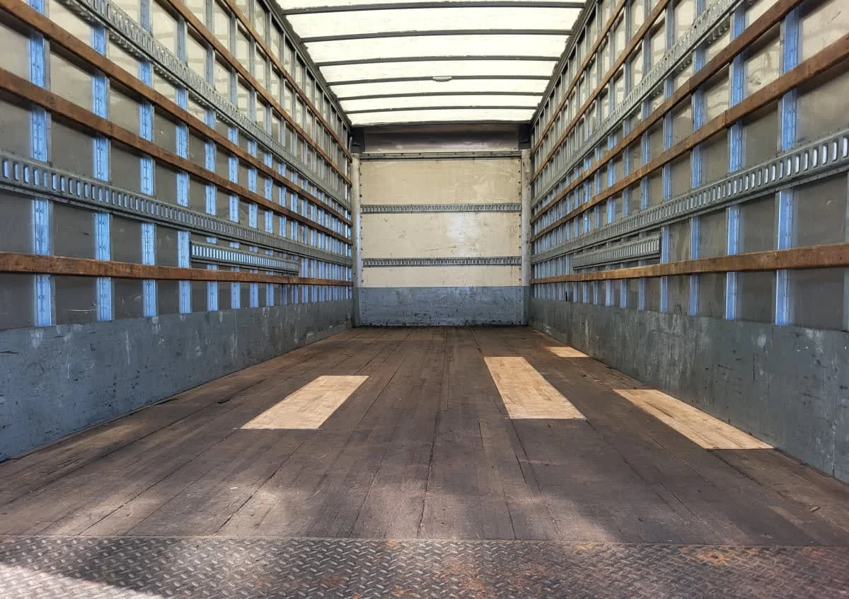 2019 Freightliner M2 106 - image 7