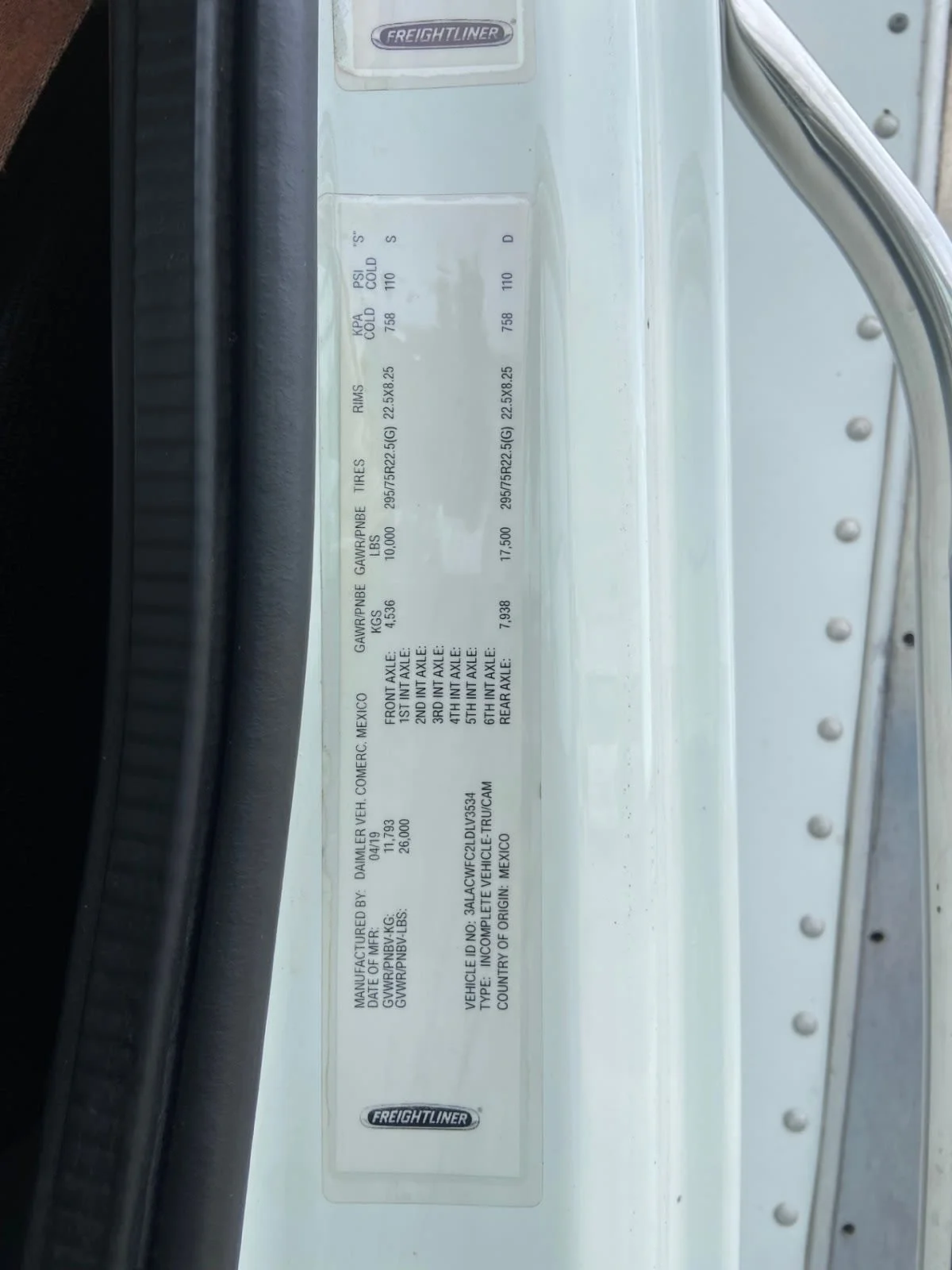2020 Freightliner M2 106 in West Sacramento, CA — photo 11
