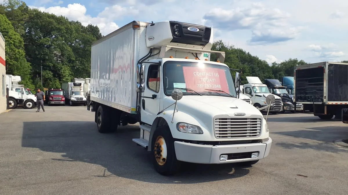 2019 Freightliner M2 106 in Norwood, MA — photo 3
