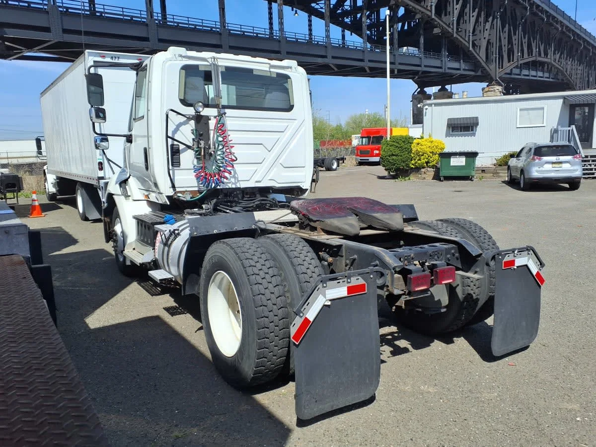 2018 International ProStar - image 4