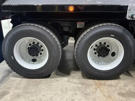 2027 Kenworth T880 in Oklahoma City, OK — photo 3