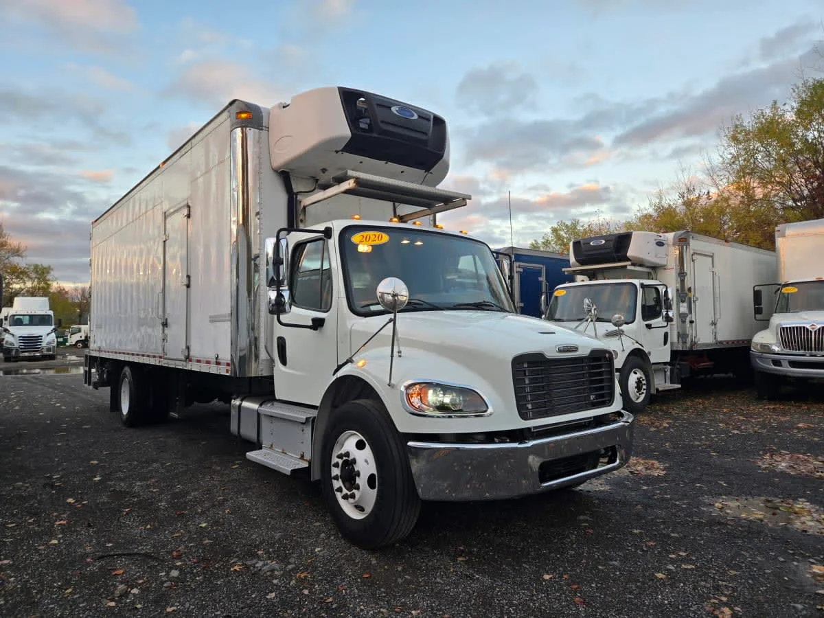 2020 Freightliner M2 106 in Bensalem, PA — photo 3