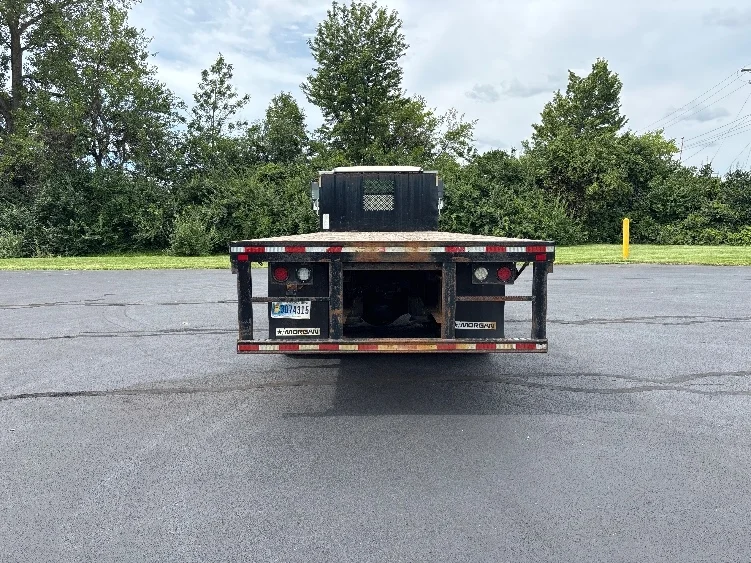 2021 Freightliner eM2 in Middlefield, OH — photo 7