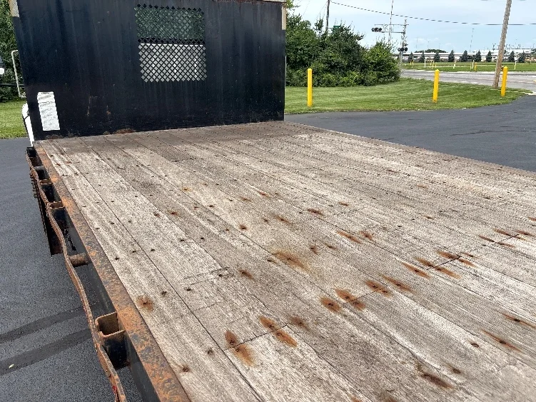 2021 Freightliner eM2 in Middlefield, OH — photo 10