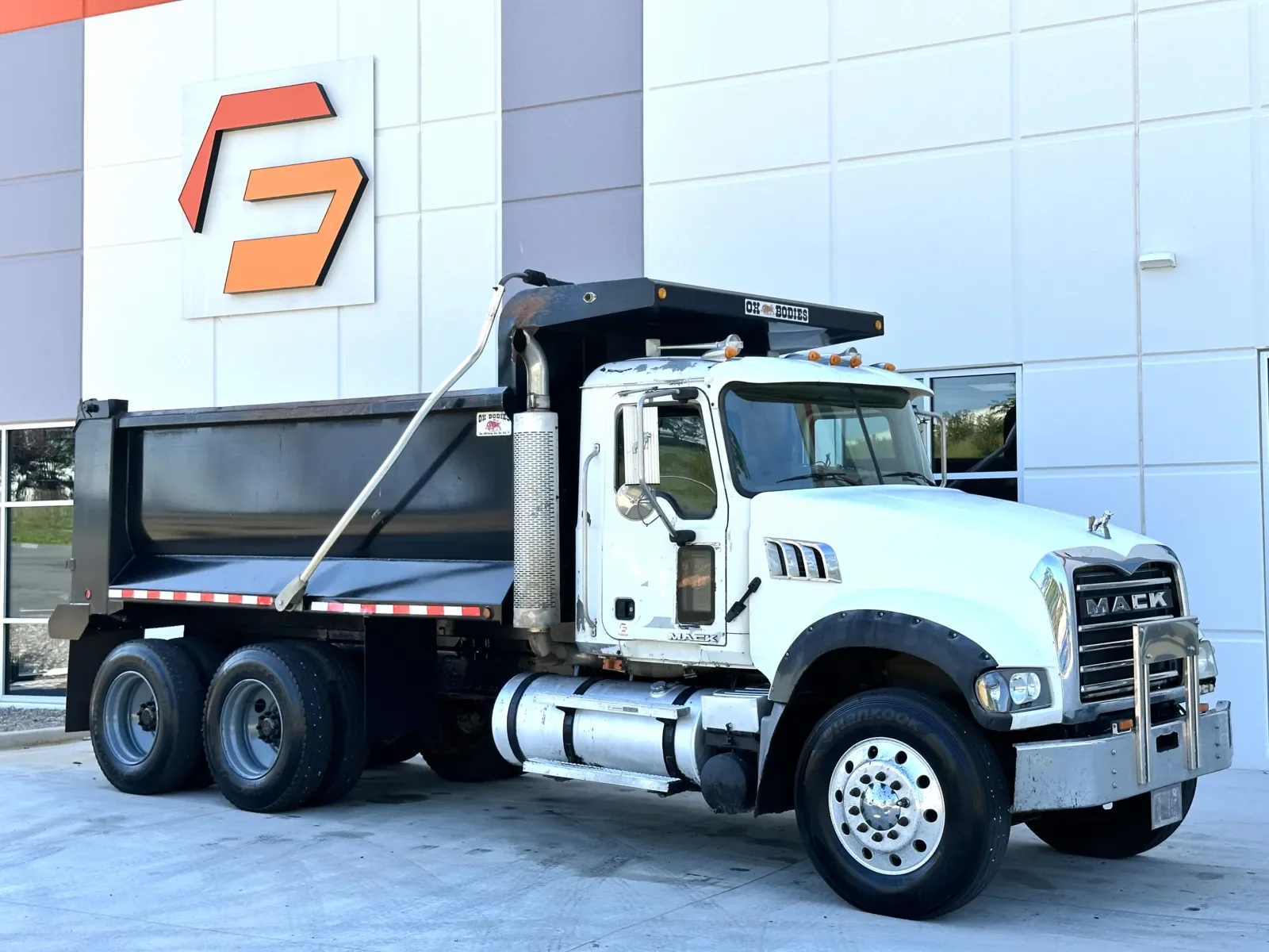 2007 Mack in Greer, SC — photo 2
