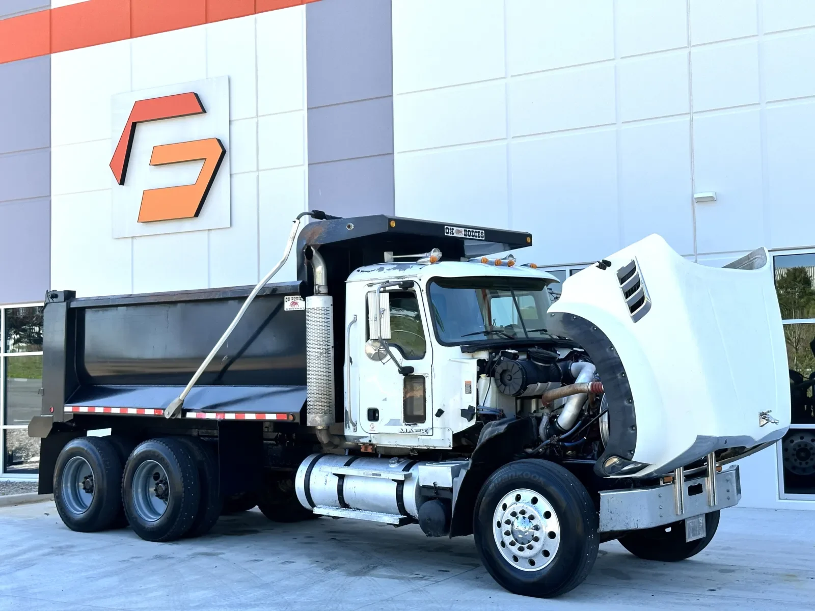 2007 Mack in Greer, SC — photo 10