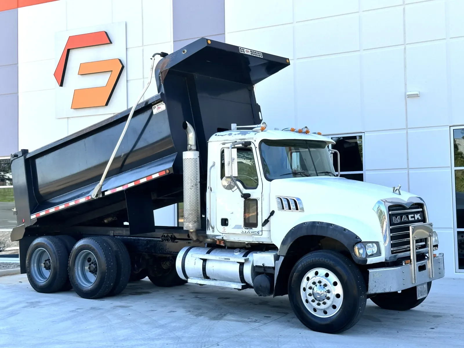 2007 Mack