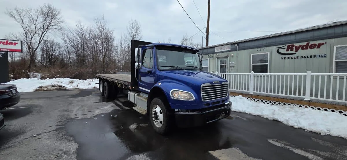 2021 Freightliner M2 106 in Bensalem, PA — photo 3