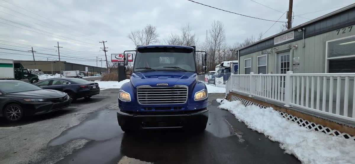 2021 Freightliner M2 106 in Bensalem, PA — photo 2